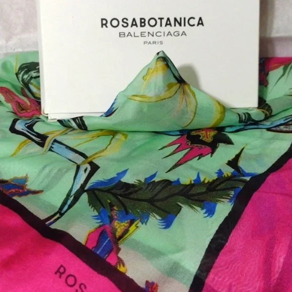 BALENCLAGA Rosabotanica Silk Vibrant Colours NWT - Picture 7 of 14